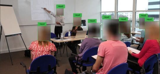 Protección de la intimidad de estudiantes en las escuelas con redacción