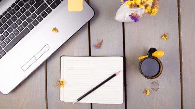 ¿Cómo transcribir un video automáticamente?