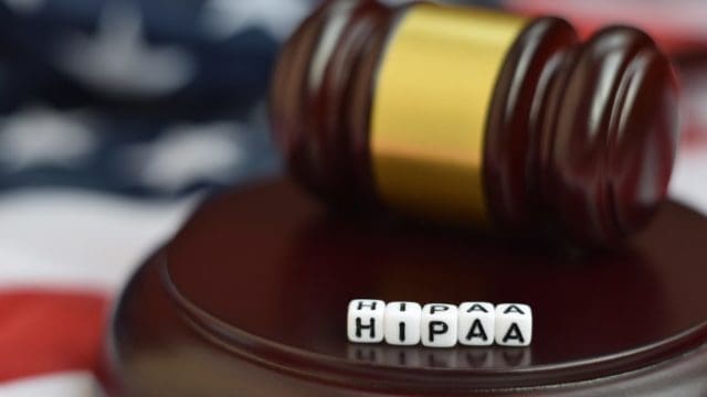 Redacción de correos electrónicos, hospitales y cumplimiento de la HIPAA