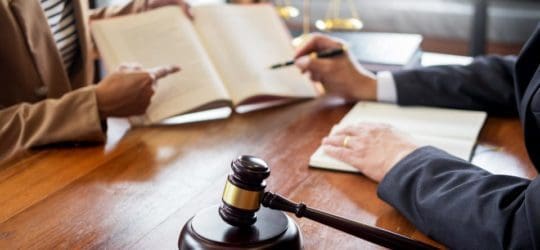 Artificial Intelligence and Automatic Text Analysis in Legal Documents