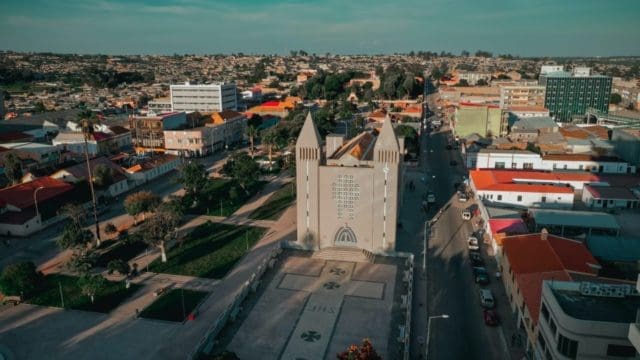 Legislación sobre protección de datos y privacidad en Angola