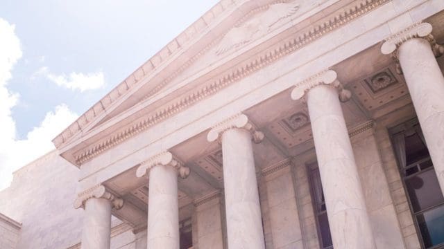 fcc-seeks-new-privacy-rules-for-mobile-service-providers