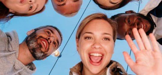 How-to-redact-faces-image